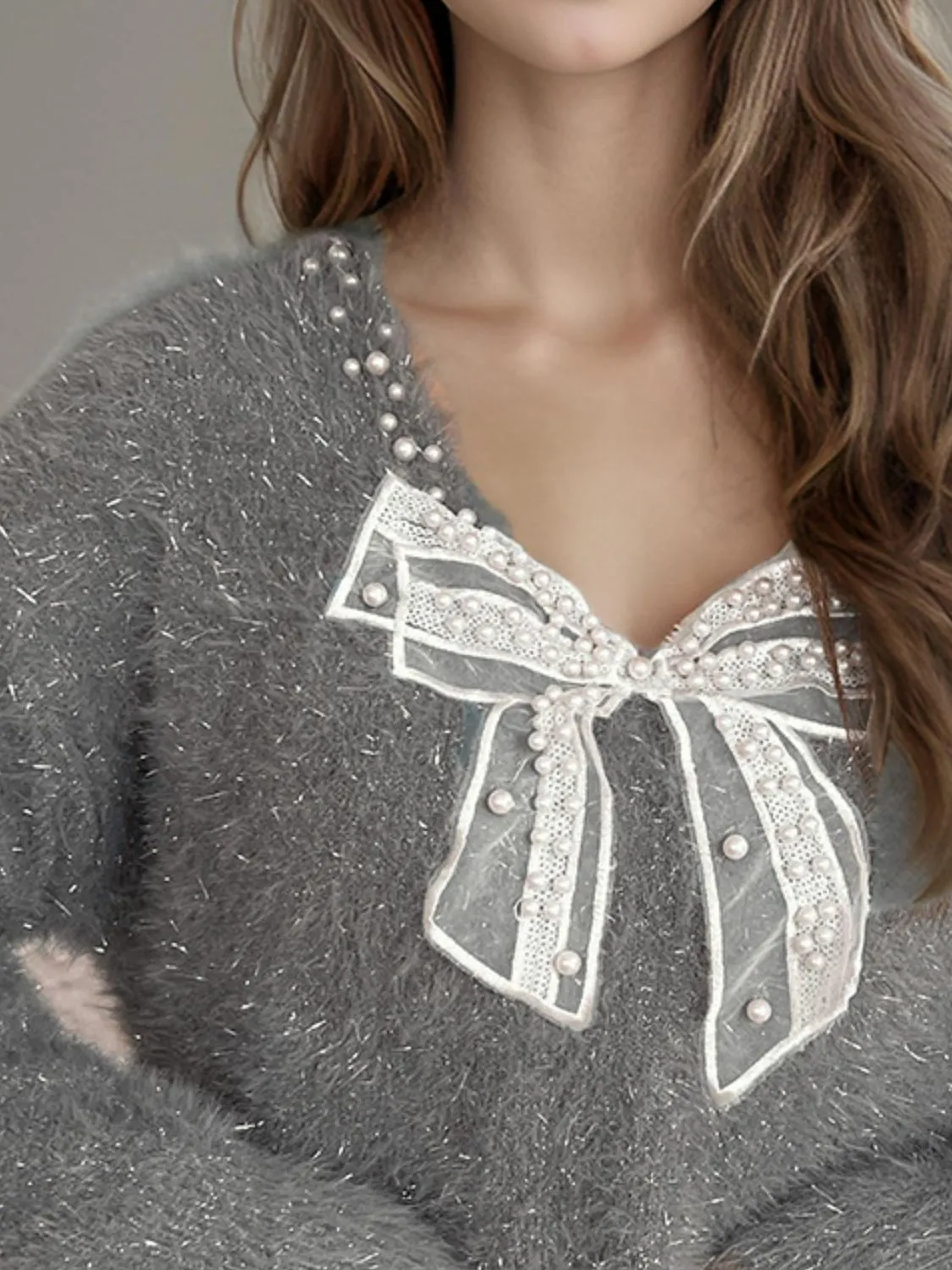 Bow Pearl Sweater