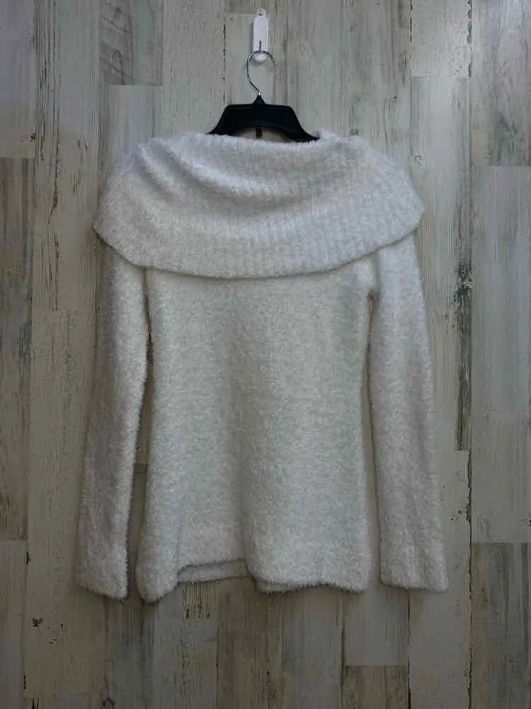 CATO Tops Size S White SWEATER Sweater