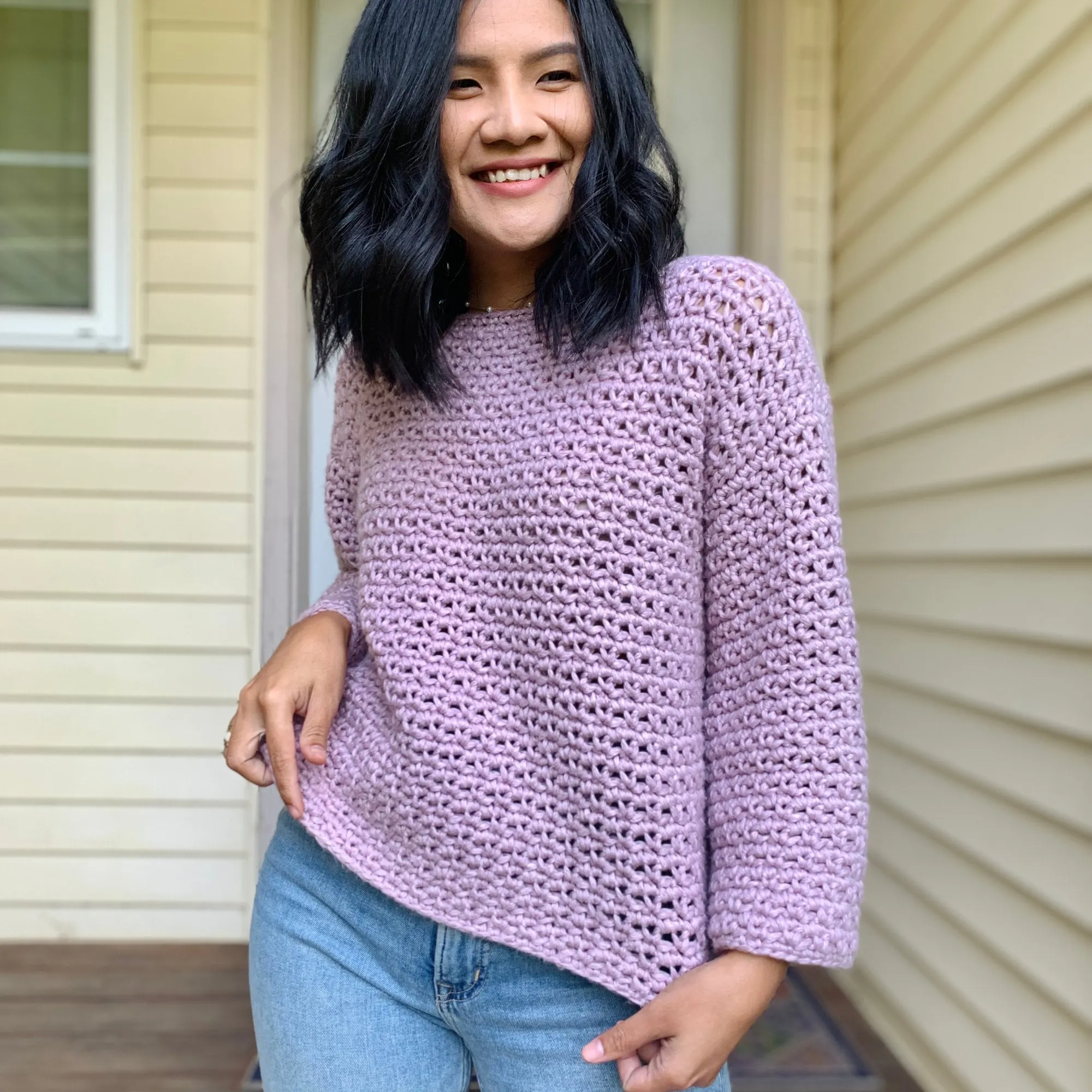 Chunky crochet sweater pattern PDF & video tutorial // Women's sizes XS - XXL