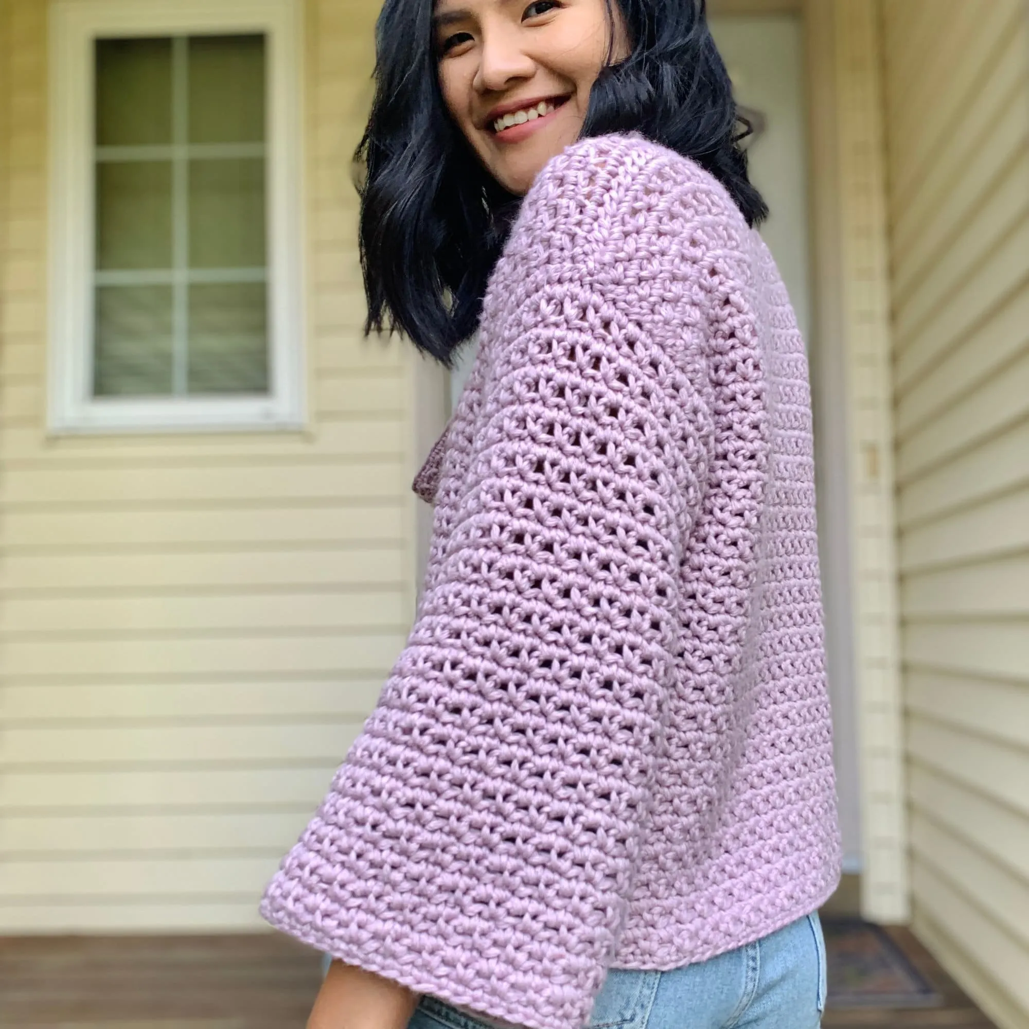 Chunky crochet sweater pattern PDF & video tutorial // Women's sizes XS - XXL