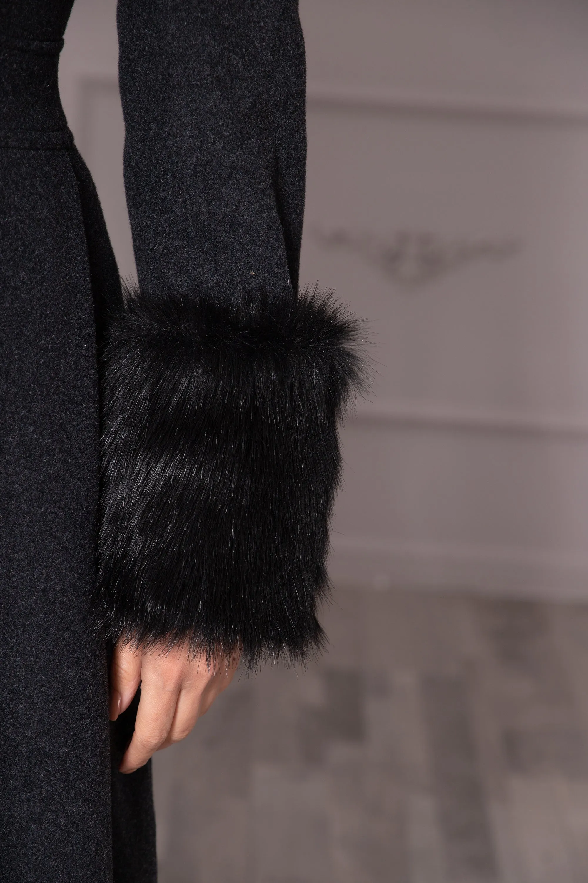 CUSTOM FAUX FUR COLLAR & CUFFS