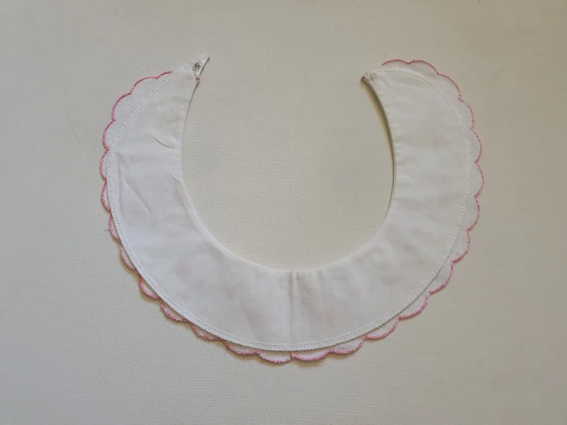 Detachable Pink Embroidered Peter Pan Collar