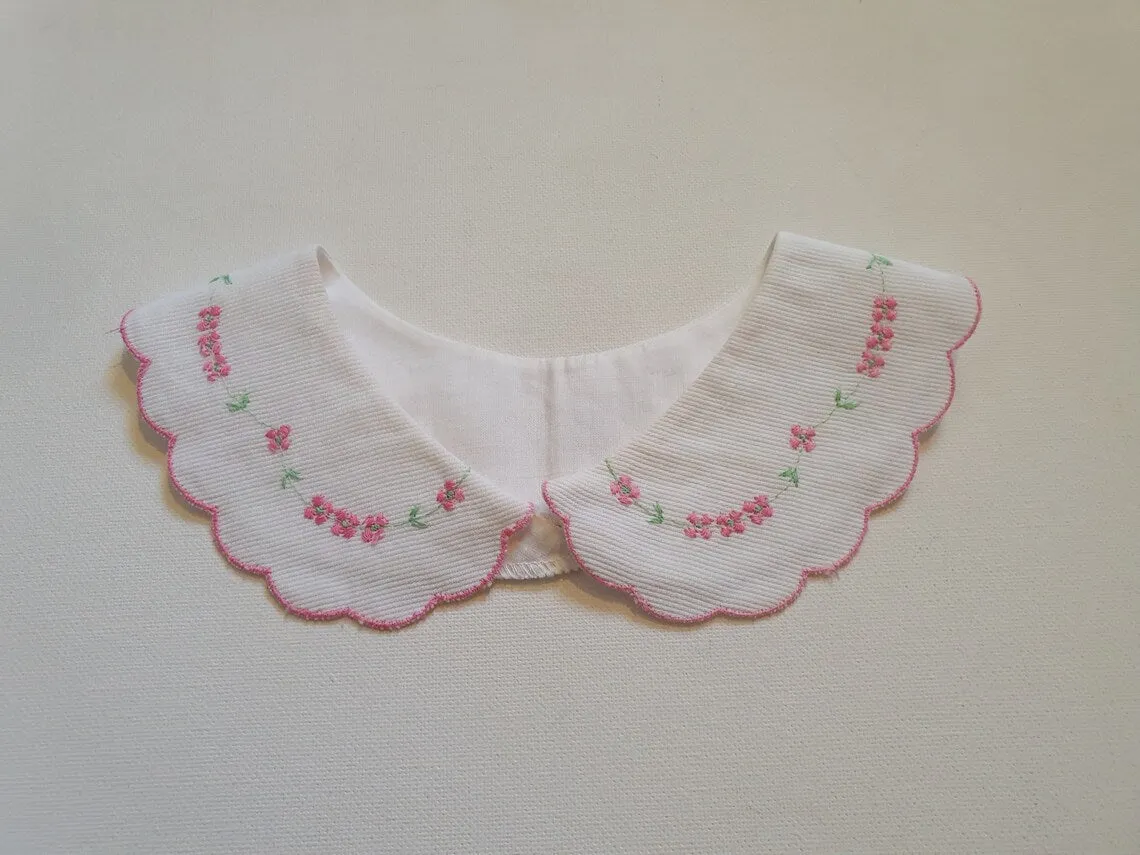 Detachable Pink Embroidered Peter Pan Collar