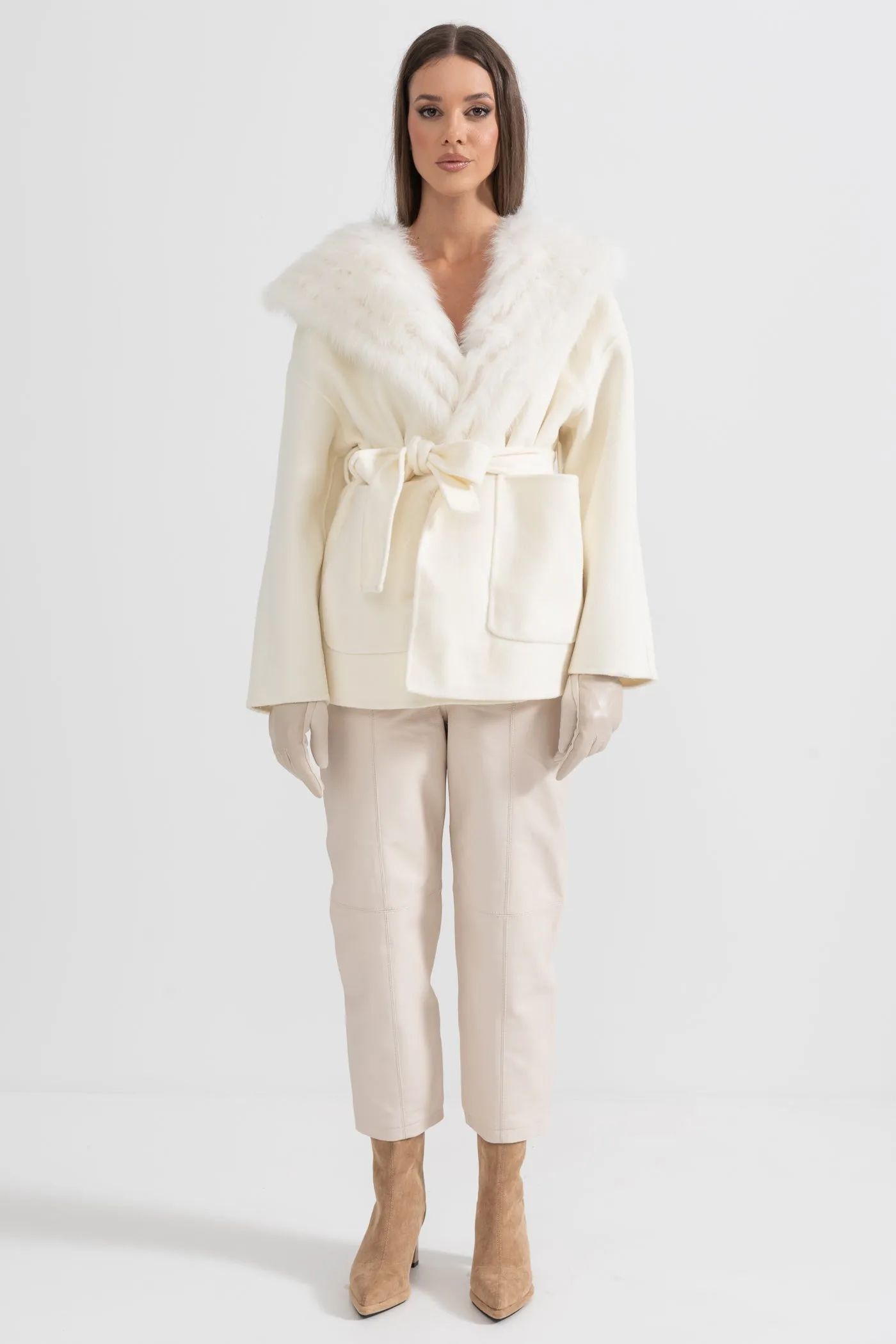 Fur-Collar Jacket With Oversized Hood And Waistband - Ivoire