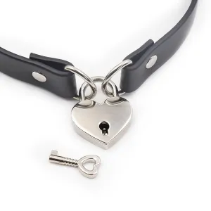 Lockable Red Heart Collar