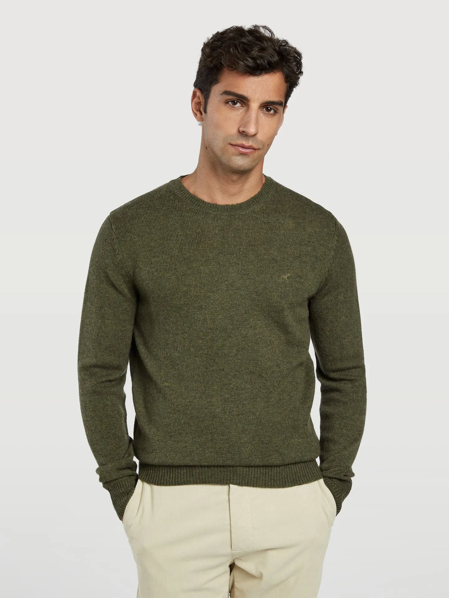 Machine washable crew neck sweater