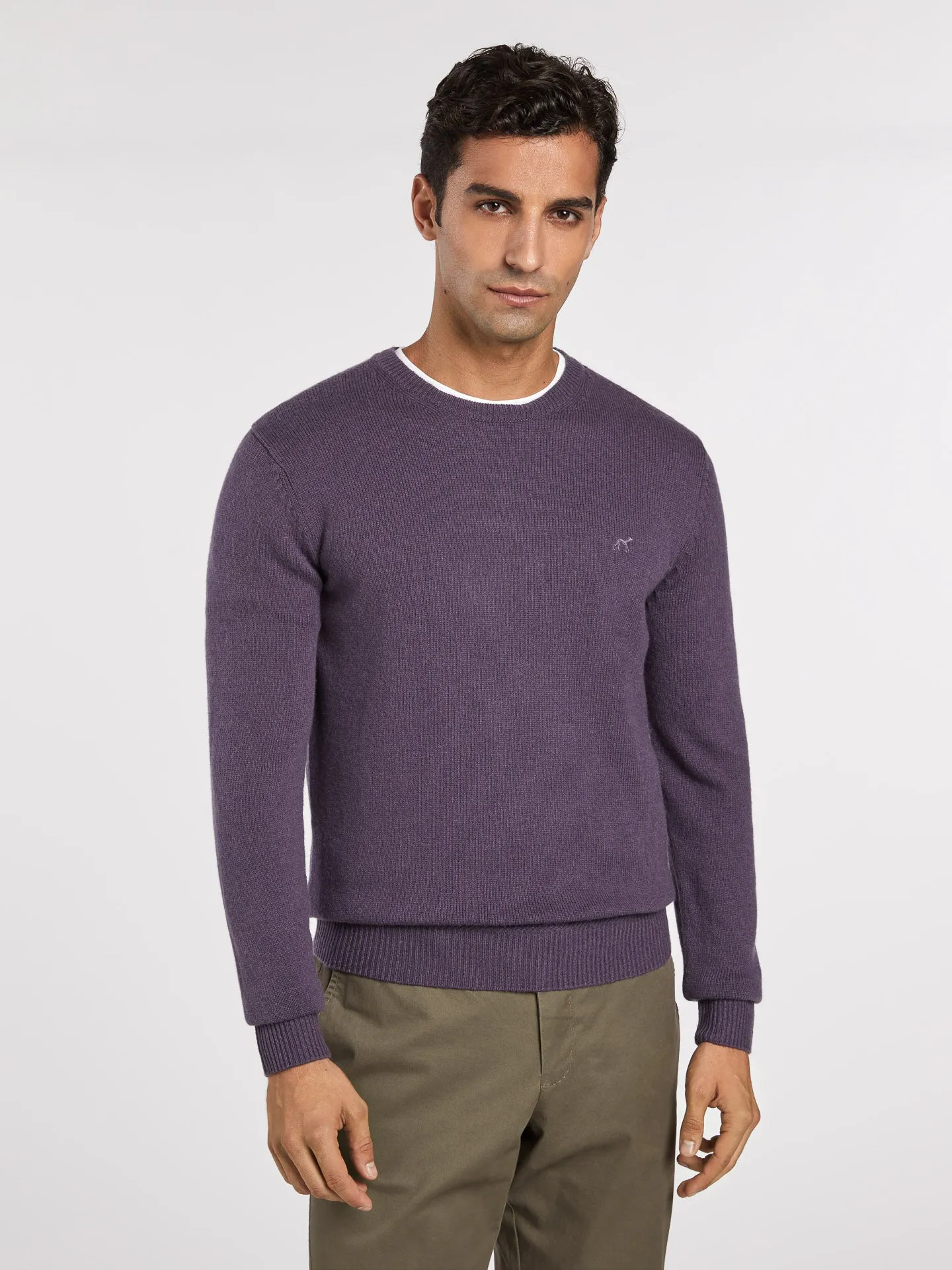 Machine washable crew neck sweater