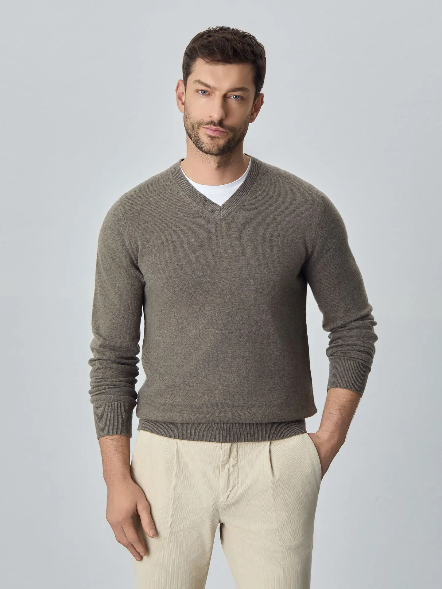 Machine Washable V-Neck Sweater With Long Sleeves In Lambswool Blend