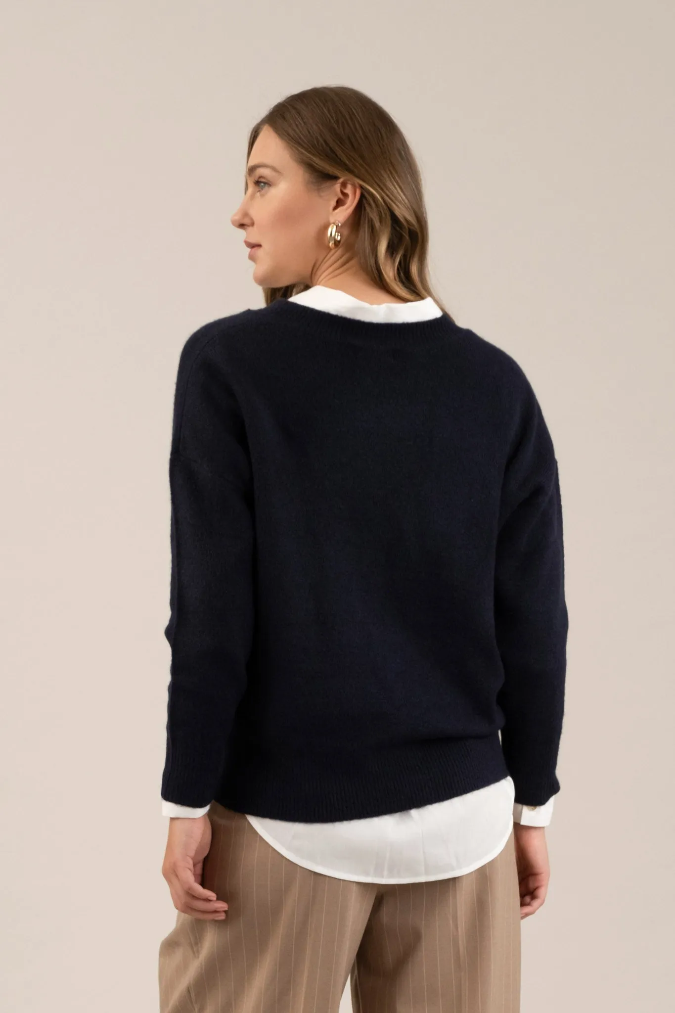 SOLID V NECK DROP SHOULDER KNIT SWEATER