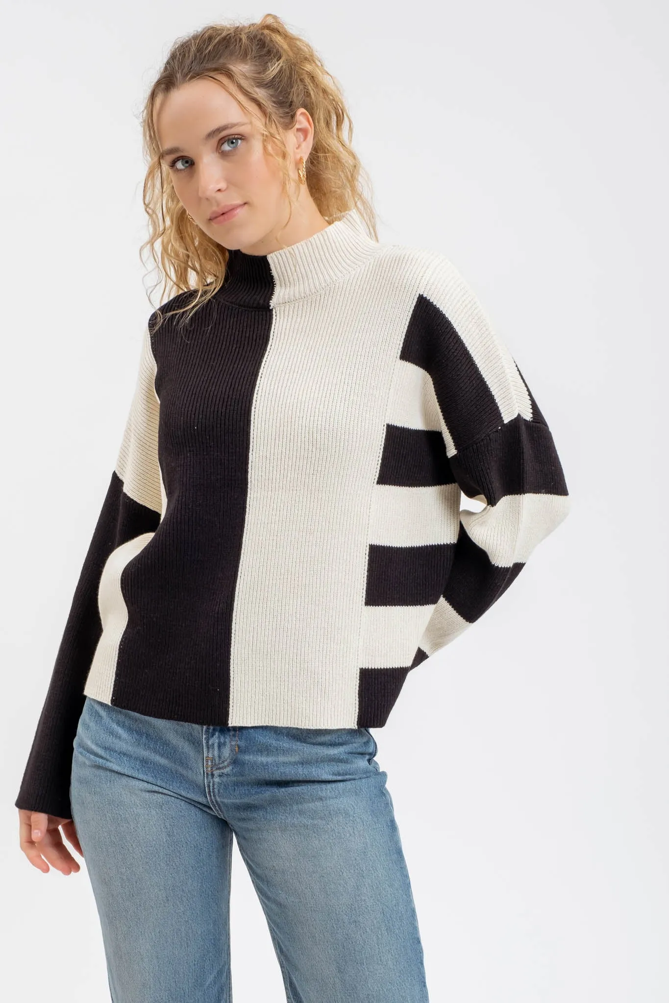 STRIPE COLORBLOCK MOCK NECK KNIT SWEATER