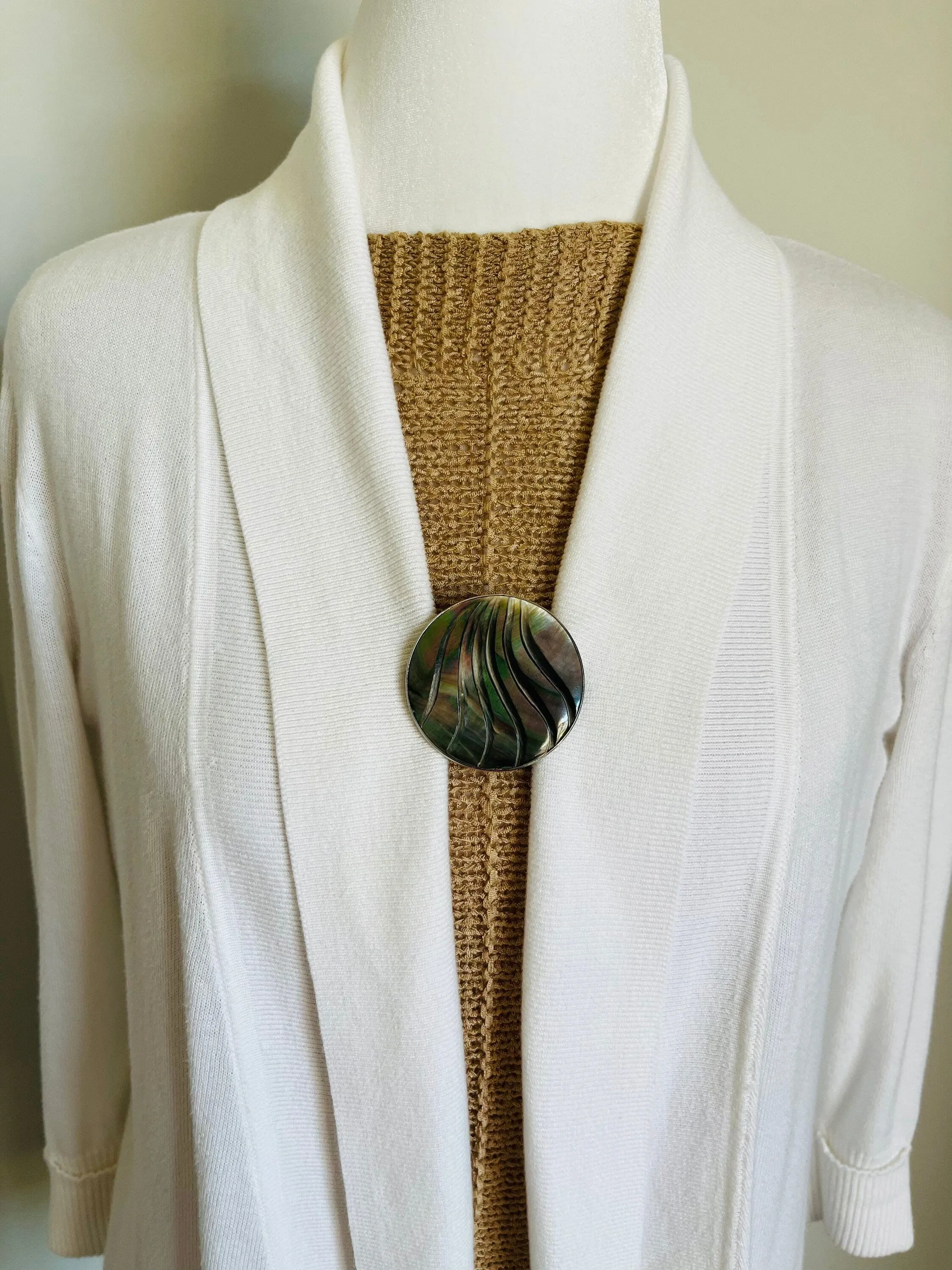 Sweater Clips Mother of Pearl Sea Shell Cardigan Clasp Silver Sweater Clip Sweater Guard Shawl Pin Jewelry Gift for Mom Gifts for Her