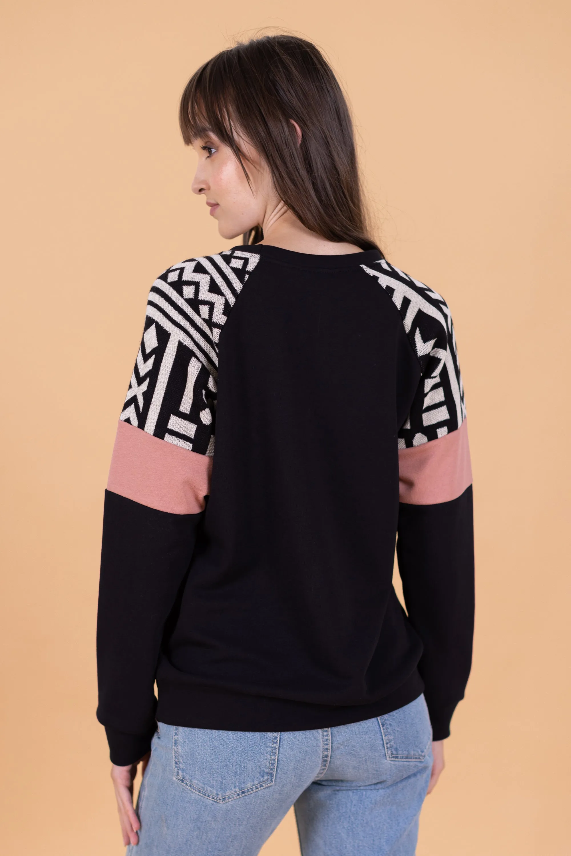 Sweater Sharon Black Aztec Pink