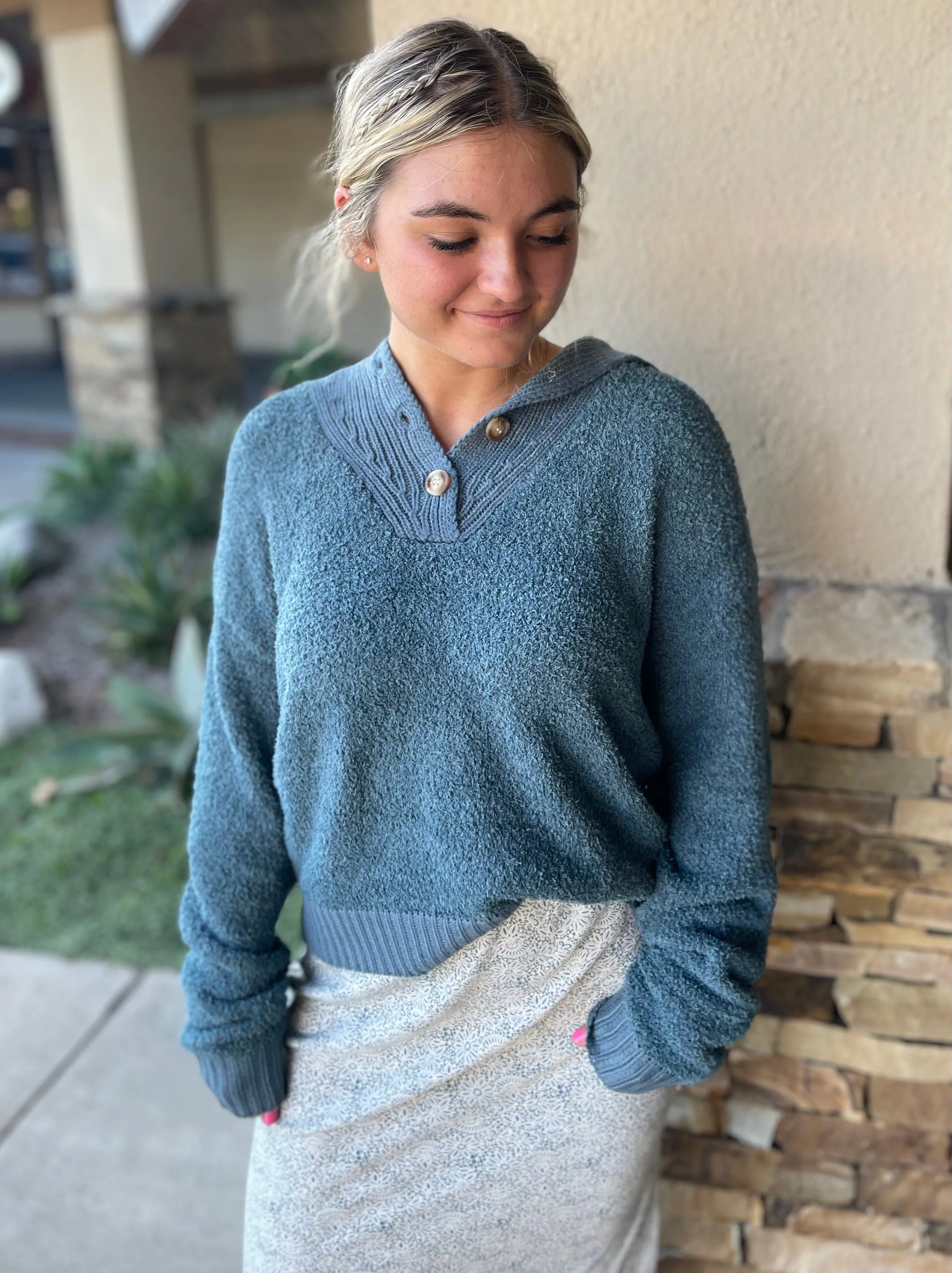 Teal Pullover Sweater w/Fold Over Collar & Buttons