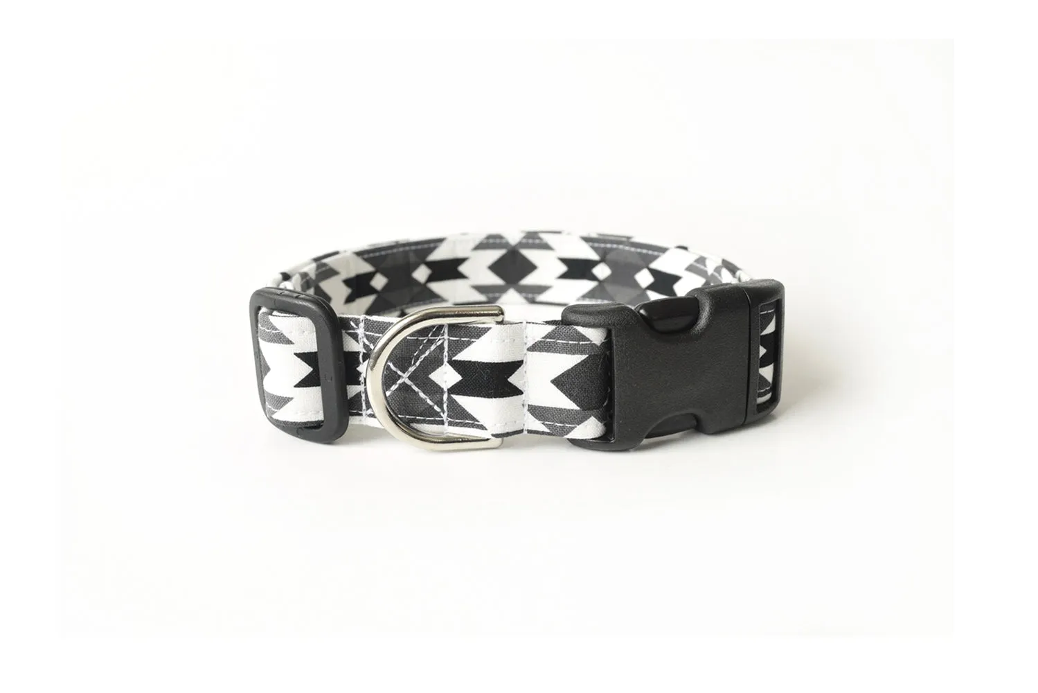 White & Gray Southwest Dog Collar