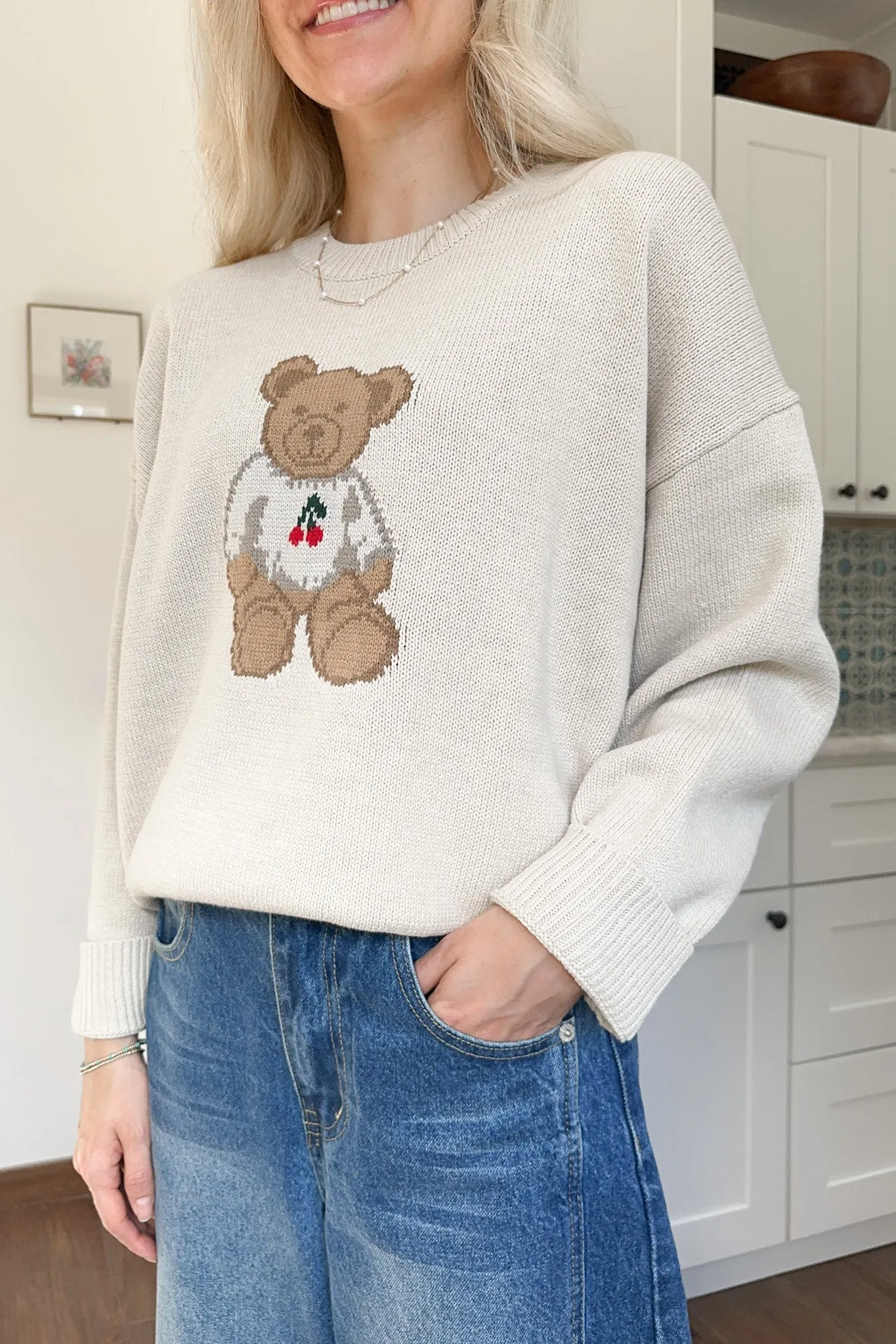 Winnie Crew Neck Teddy Bear Sweater in Cream