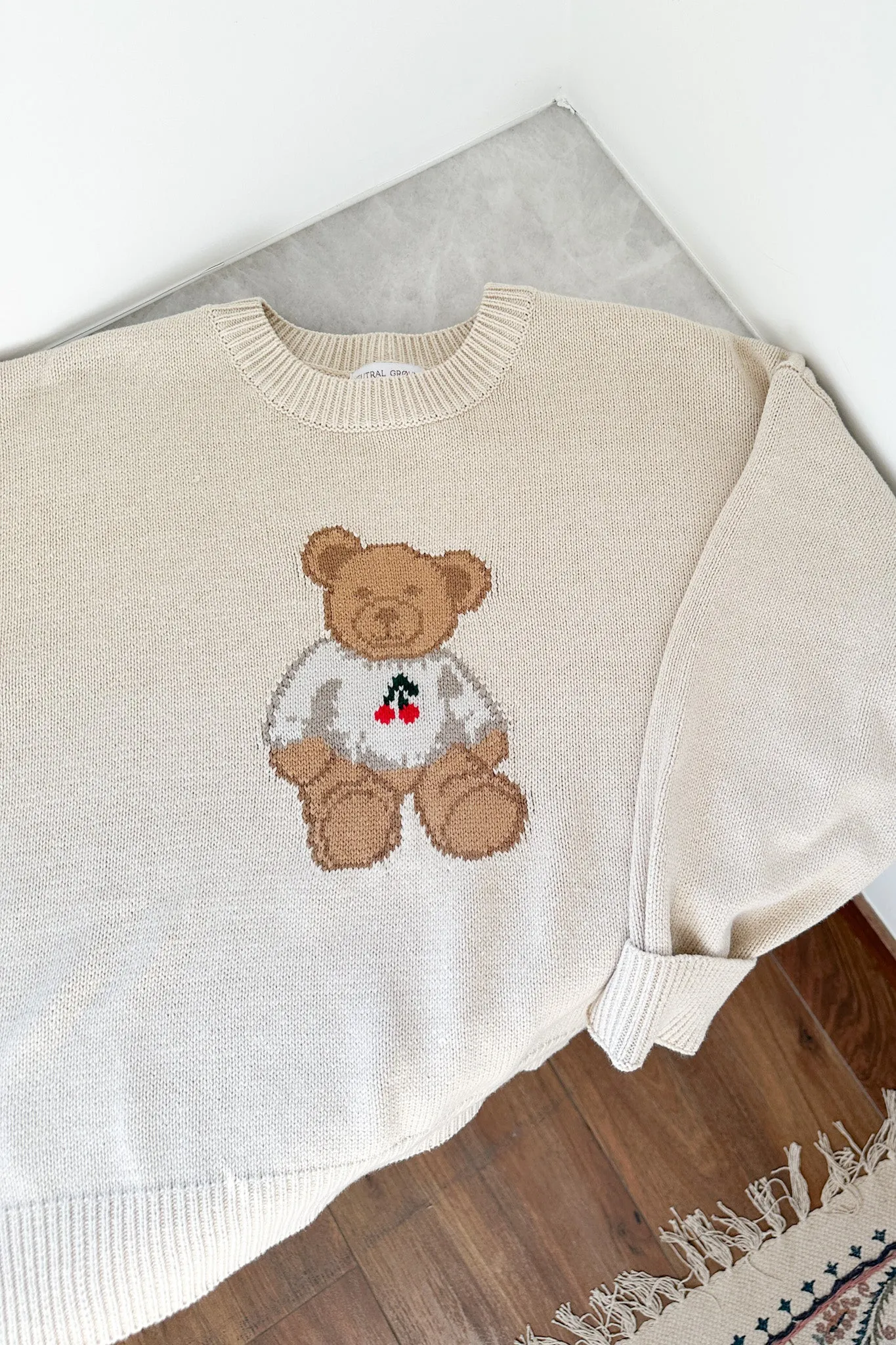 Winnie Crew Neck Teddy Bear Sweater in Cream