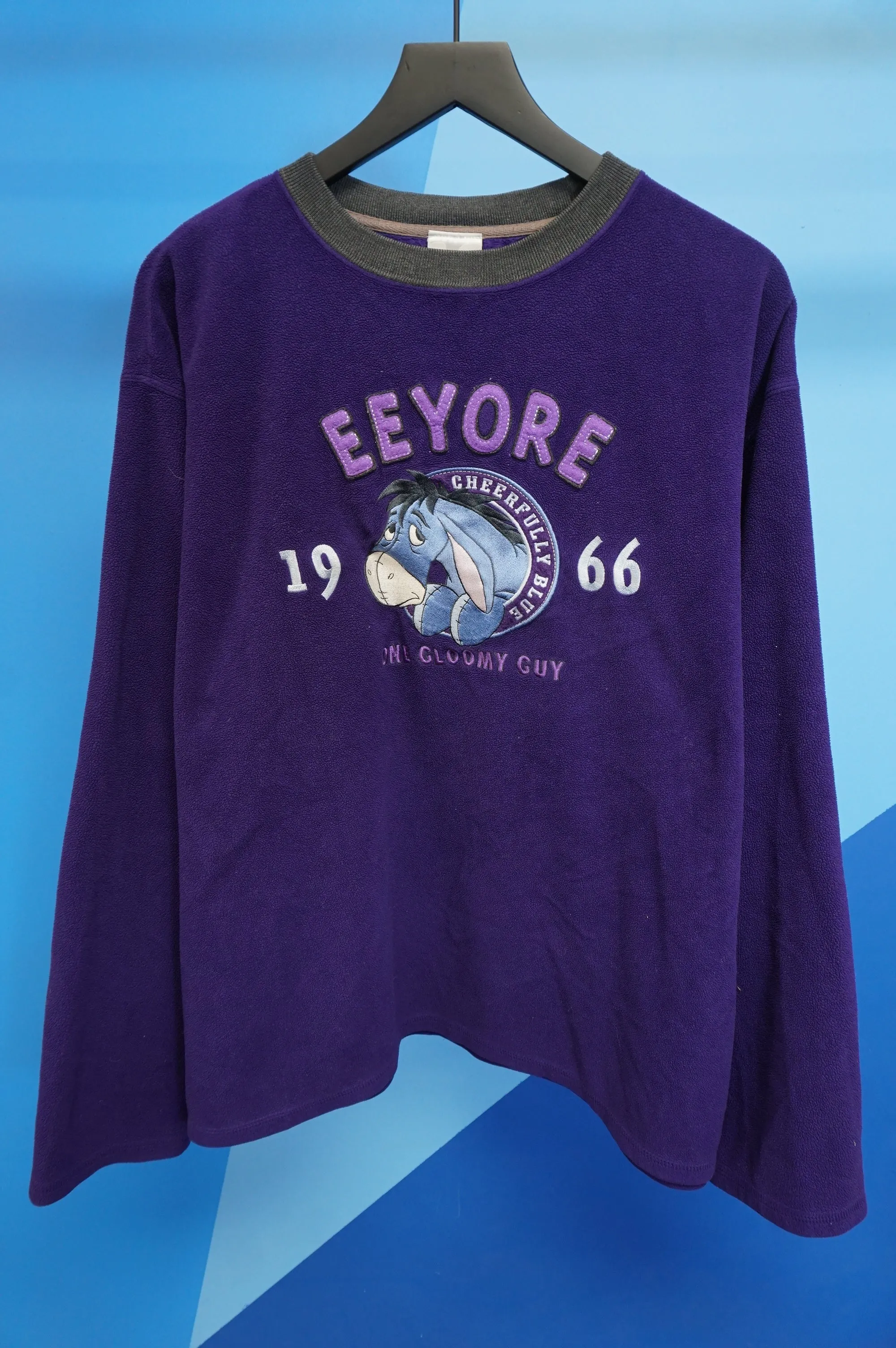 (XL/XXL) Vtg Eeyore Embroidered Crewneck