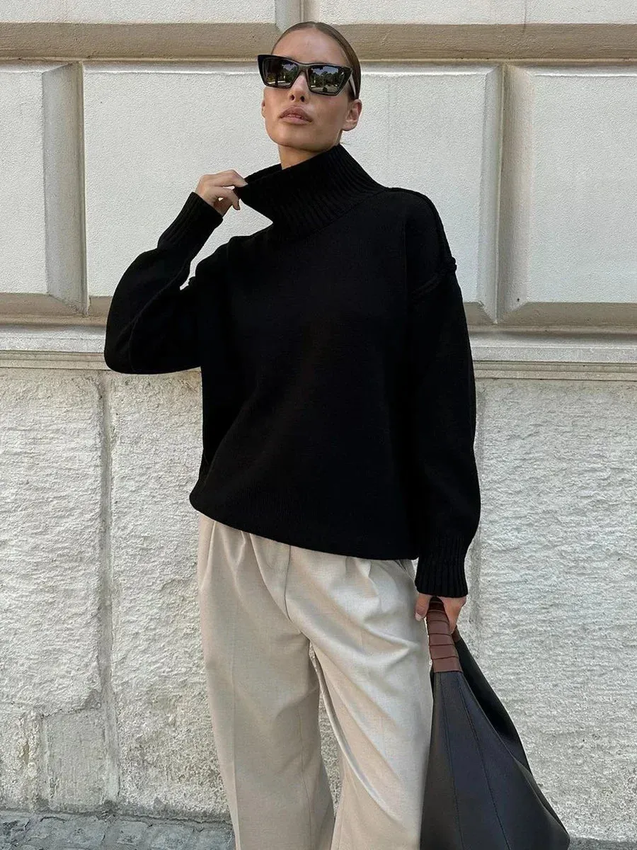 Zee Turtleneck fashionista sweater